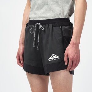 Nike Trail Men's Black Shorts 5”